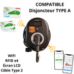 L'image représente une borne de recharge pour voiture électrique avec un câble de type 2 de 5 mètres. Il y a également une zone pour insérer des cartes RFID et une connexion Wi-Fi.