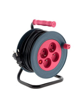 Charger l&#39;image dans la galerie, ENROULEUR 15M avec 4 prises 2P+T - Câble H05VV-F 3G1 mm, 2300W Déroulé
