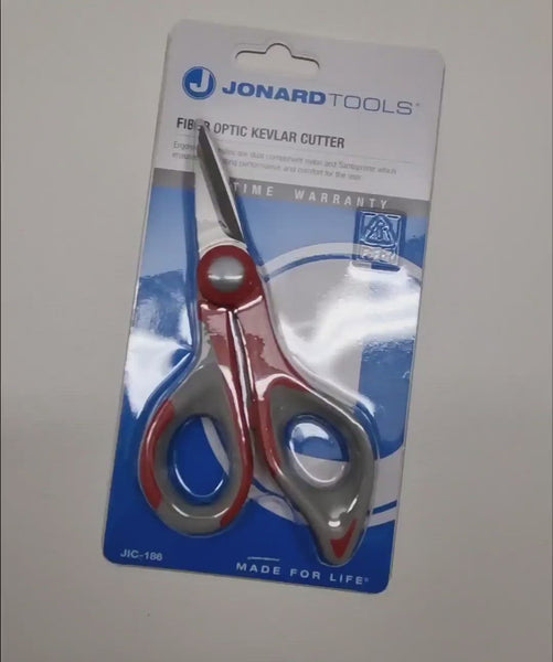 Ciseaux kevlar - Ciseaux kevlar JONARD sur Amafibre  Ces Ciseaux Telecom permet une coupe de kevlar par mèche avec une précisons définie par ses lames dentelé dédié à la coupe de brin d'aramide. Ces ciseaux feront le partenaire idéal aux technicien Telecom Fibre optique & Cuivre.