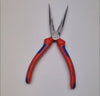 Pince à Bec - KNIPEX Découvrez la pince à bec KNIPEX pour un travaille haut de gamme.  Pince à Bec LG droit 200mm - KNIPEX Pince à Bec LG coudée 200mm - KNIPEX