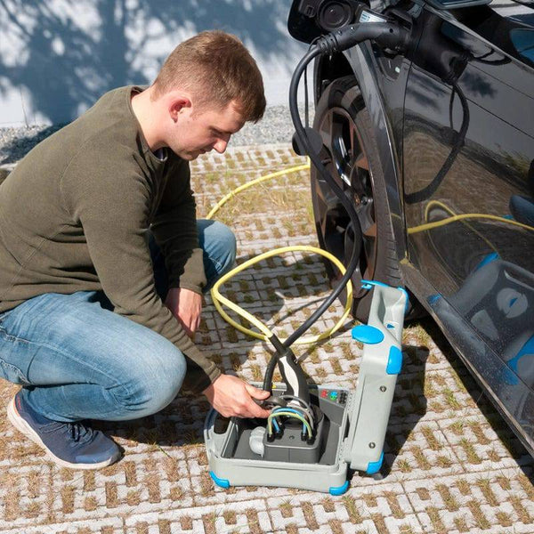 Ampèremètre EVSE AMA-DC 9EV idéal pour toute intervention pour déterminer la mesure et la précision du courant électrique sur votre installation de borne de recharge pour Voiture / Moto / Utilitaire Electrique.