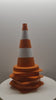 Balise de chantier - Cône pvc souple 50cm 1.1kg  Ce conne de balise sécurité pour chantier est en pvc souple d'un poids de 1,1kg.